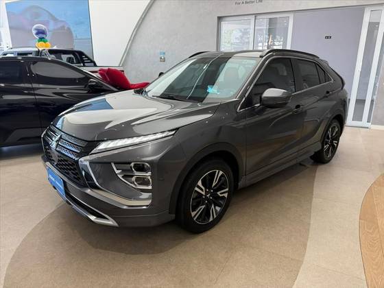 MITSUBISHI ECLIPSE CROSS 1.5 MIVEC TURBO GASOLINA HPE CVT MITSUBISHI ECLIPSE CROSS 1.5 MIVEC TURBO GASOLINA HPE CVT
